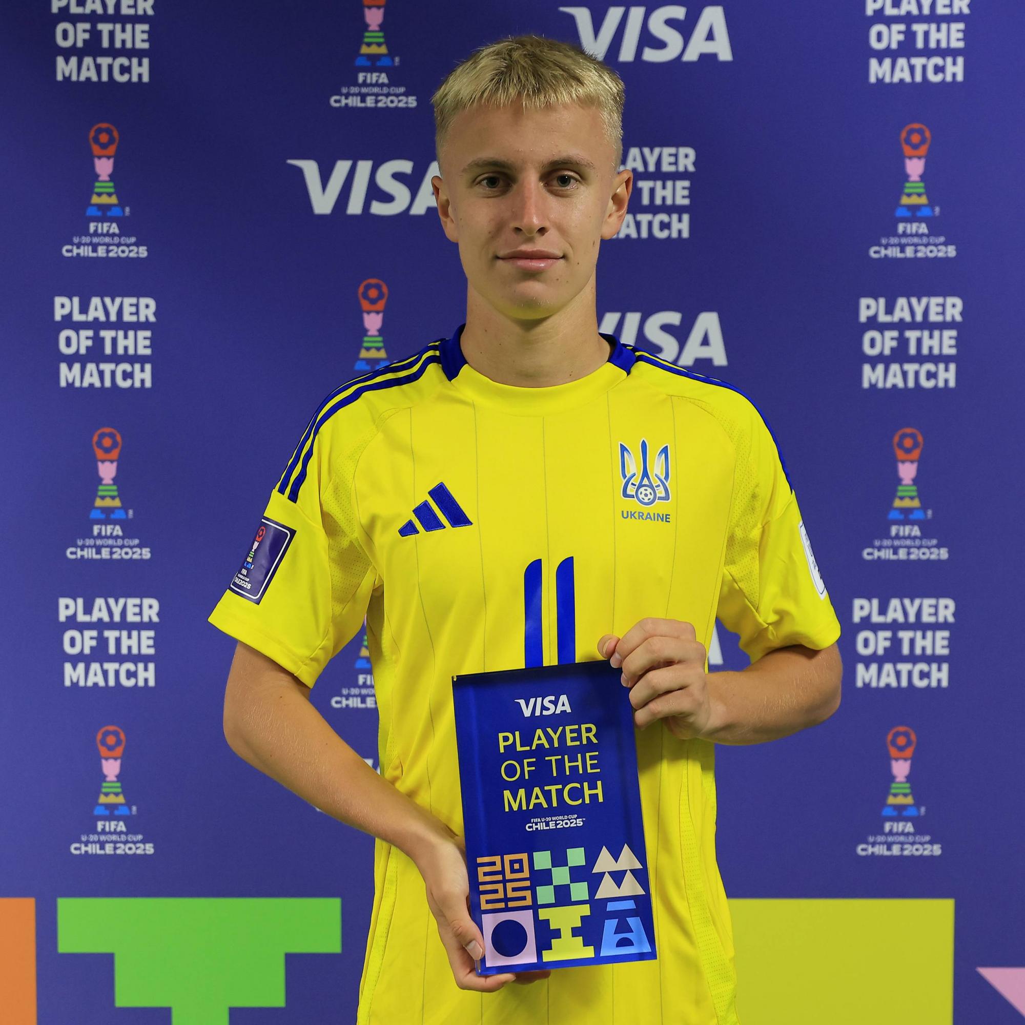 Україна – Парагвай: ФІФА визнала героєм матчу футболіста, якого тренер "синьо-жовтих" прибрав з поля